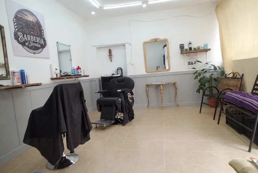 Fotografía del interior utilizada en la web de Barbería El Jardín